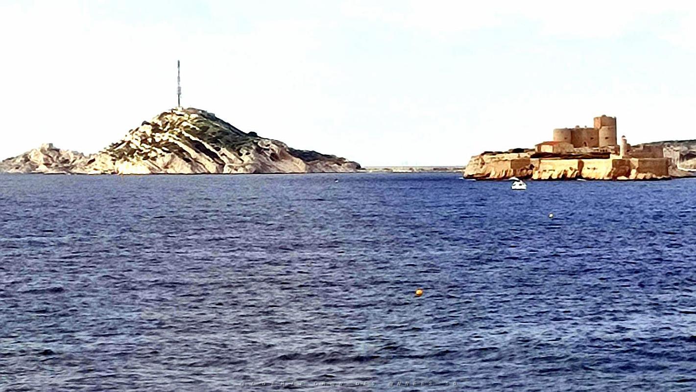 2022 12 MARSEILLE-ENDOUME DU PORT DE MALMOUSQUE A MALDORME (29).jpg